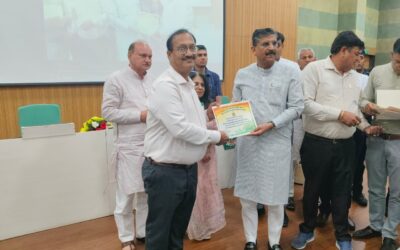 कैबिनेट मंत्री श्री कृष्ण कुमार बेदी ने सनातन धर्म महिला महाविद्यालय, हांसी के प्राचार्य डॉ. सुरेश कुमार गुप्ता को किया सम्मानित